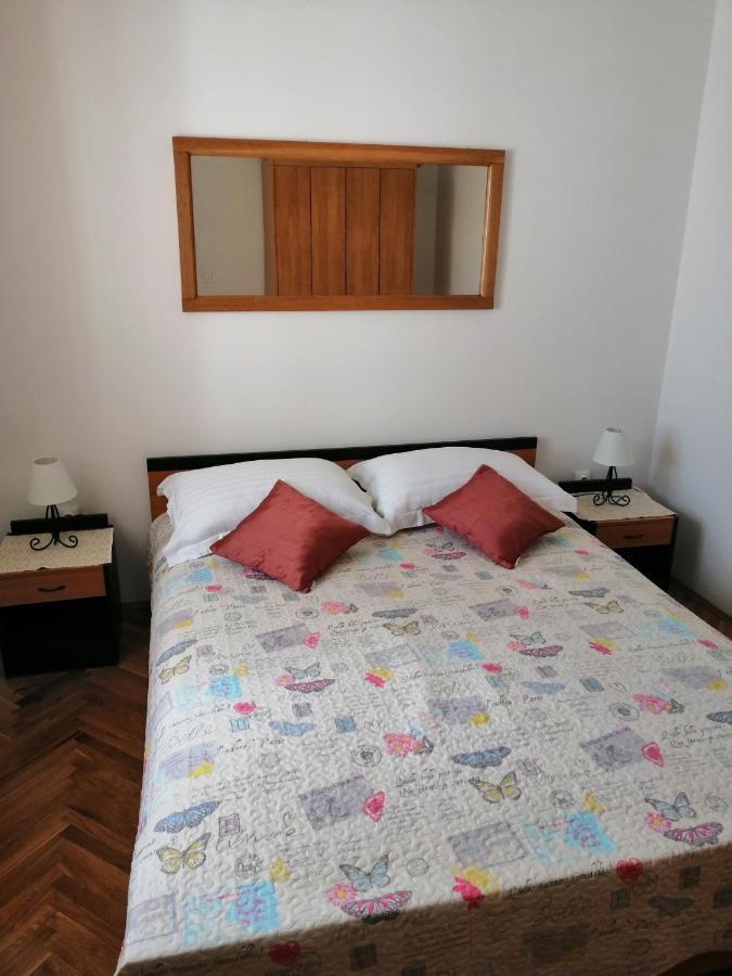 Olive Garden Accomodation Savar Eksteriør billede
